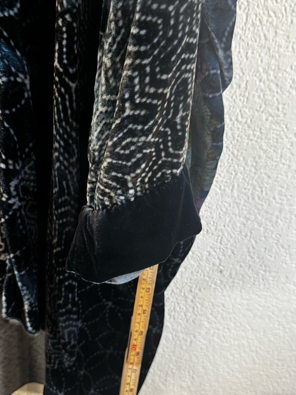 Johnny Was BOHO-LUXE Kimono XL and Silver Velvet Open Front Draped Cardigan - Picture 9 of 10
